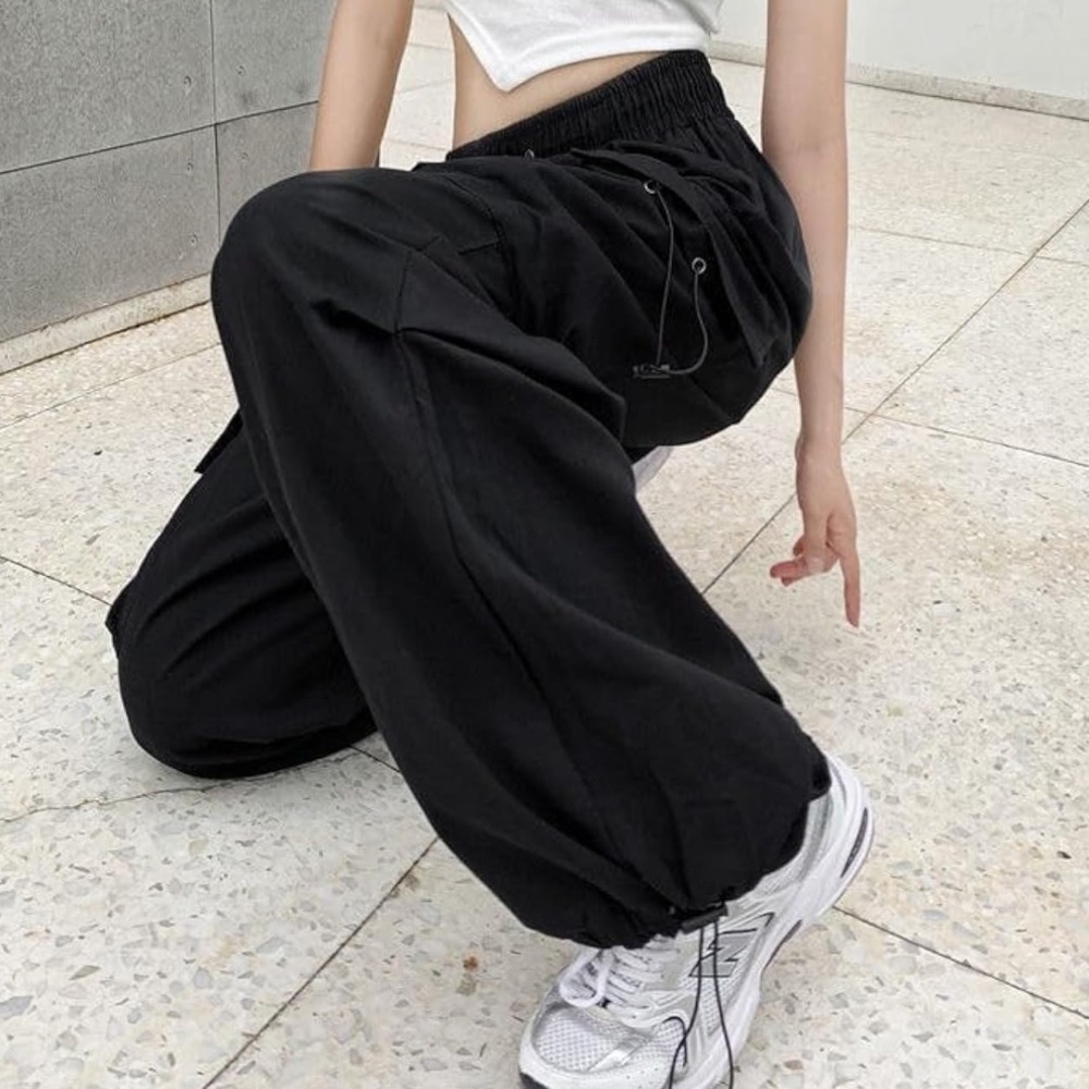 adjustable cargo pants